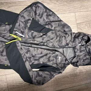 Nike running jacket - small